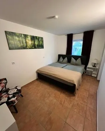 Appartement Am Alten Forsthaus Starsow Mirow